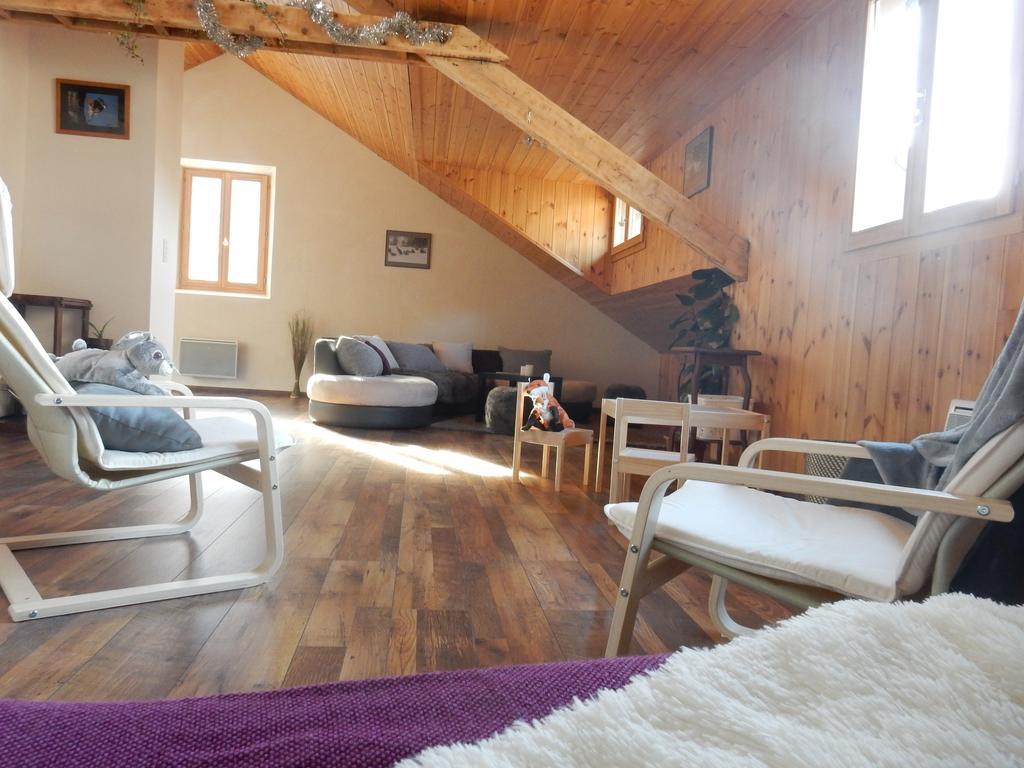 Chalet De Lanza Абриес Экстерьер фото